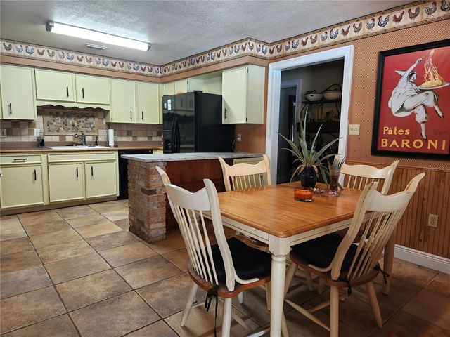 400 SE 49TH AVENUE, Ocala, FL 34471