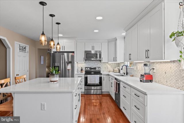 400 PLANKWOOD DR, Westminster, MD 21158