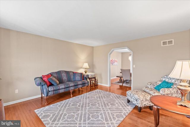 400 PLANKWOOD DR, Westminster, MD 21158