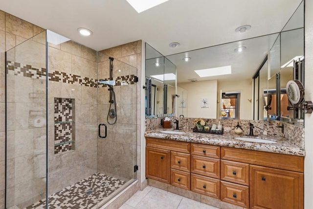 136 Don Miguel Circle, Palm Desert, CA 92260