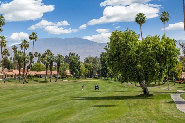 136 Don Miguel Circle, Palm Desert, CA 92260