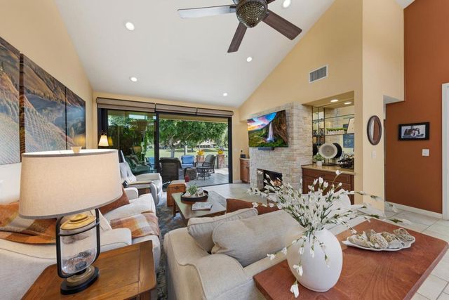 136 Don Miguel Circle, Palm Desert, CA 92260