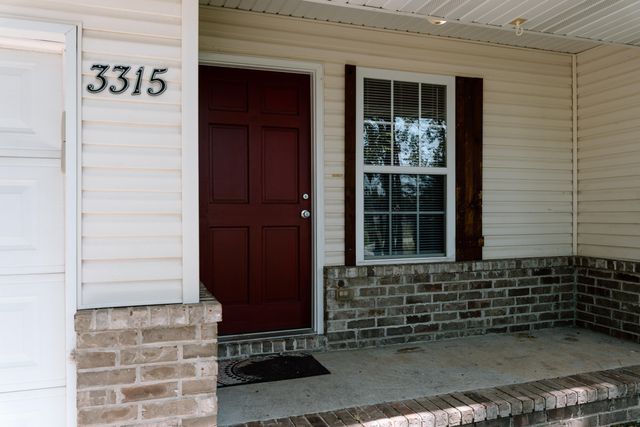 3315 W Grand Street, Springfield, MO 65802