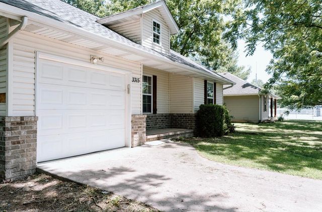 3315 W Grand Street, Springfield, MO 65802