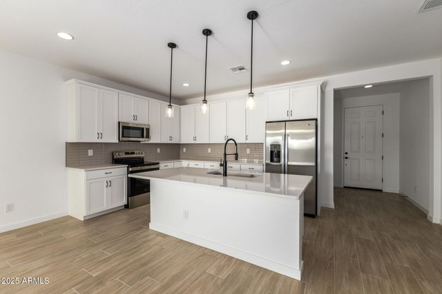 18621 E HELIAN Drive, Gold Canyon, AZ 85118