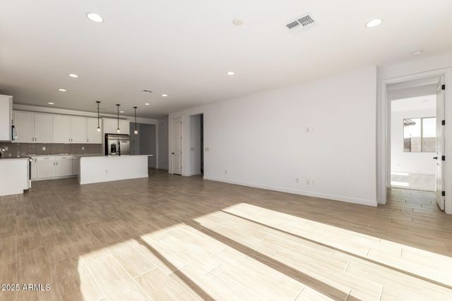 18621 E HELIAN Drive, Gold Canyon, AZ 85118