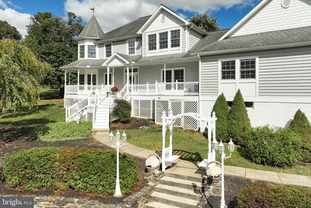 61-63 65 W MCKINLEY RD, Delta, PA 17314