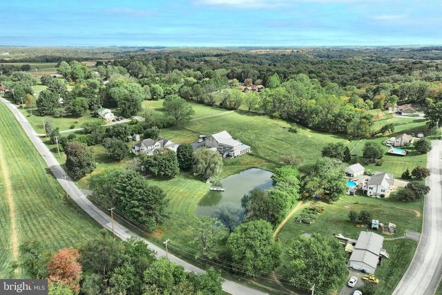 61-63 65 W MCKINLEY RD, Delta, PA 17314