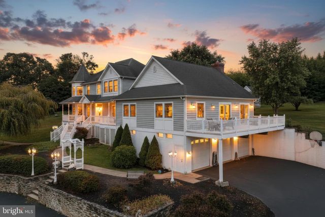 61-63 65 W MCKINLEY RD, Delta, PA 17314