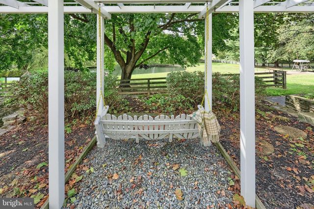 61-63 65 W MCKINLEY RD, Delta, PA 17314