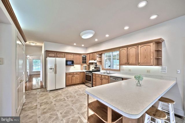 61-63 65 W MCKINLEY RD, Delta, PA 17314