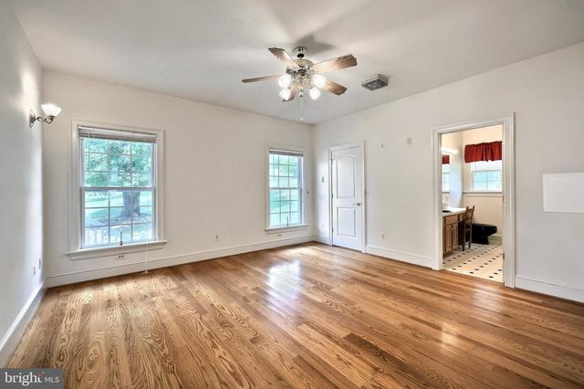 61-63 65 W MCKINLEY RD, Delta, PA 17314