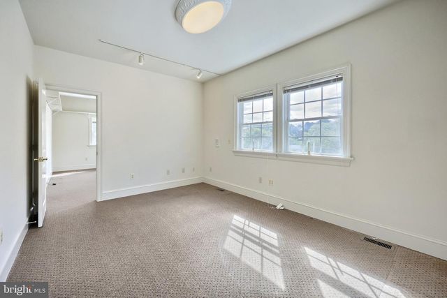 61-63 65 W MCKINLEY RD, Delta, PA 17314