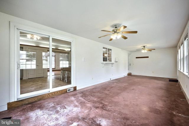 61-63 65 W MCKINLEY RD, Delta, PA 17314