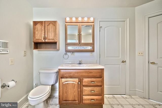 61-63 65 W MCKINLEY RD, Delta, PA 17314