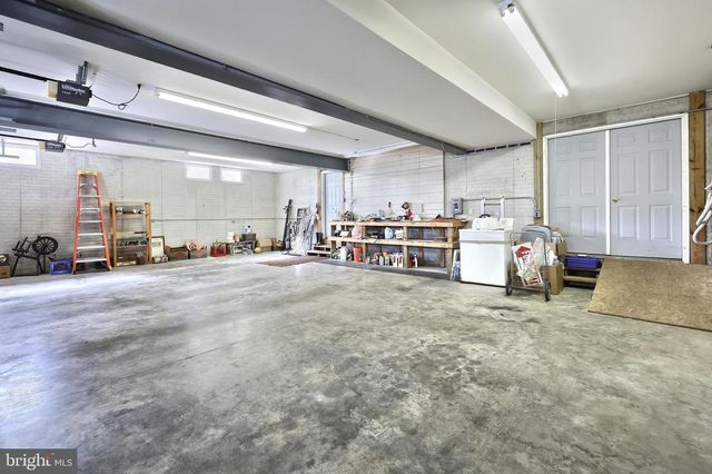 61-63 65 W MCKINLEY RD, Delta, PA 17314