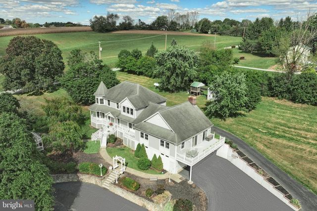 61-63 65 W MCKINLEY RD, Delta, PA 17314