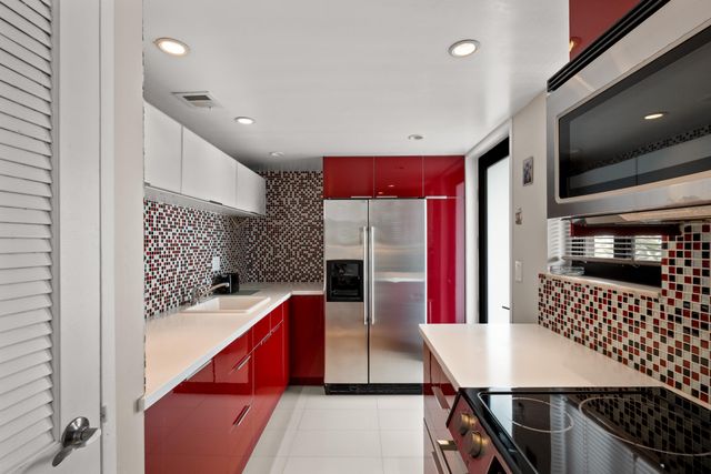 301 Golden Isles Drive 412, Hallandale Beach, FL 33009