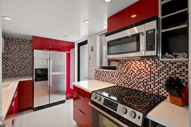 301 Golden Isles Drive 412, Hallandale Beach, FL 33009