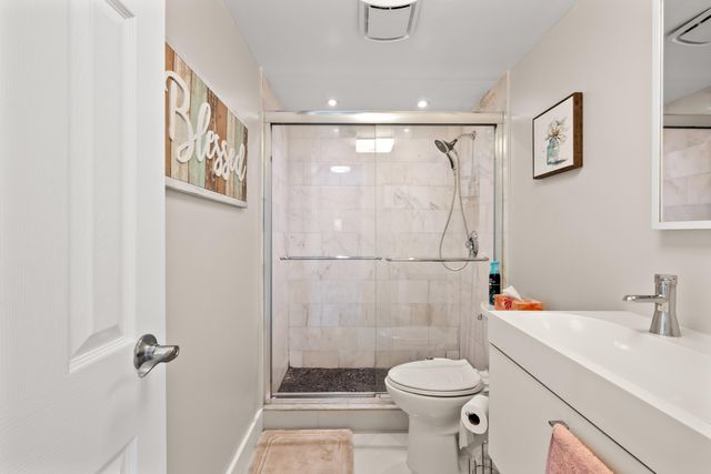 301 Golden Isles Drive 412, Hallandale Beach, FL 33009