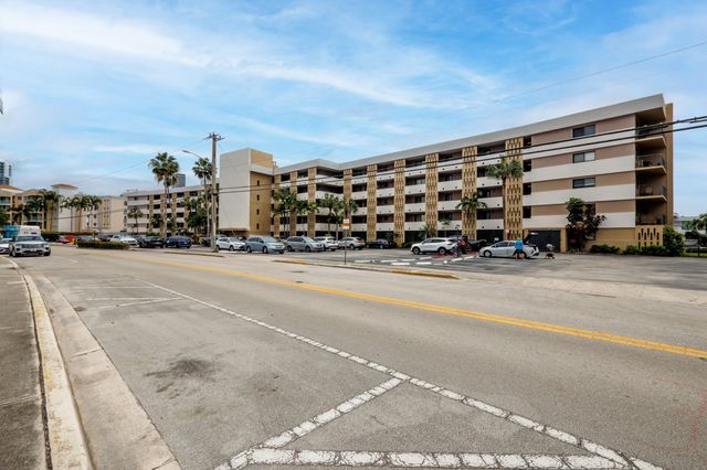 301 Golden Isles Drive 412, Hallandale Beach, FL 33009