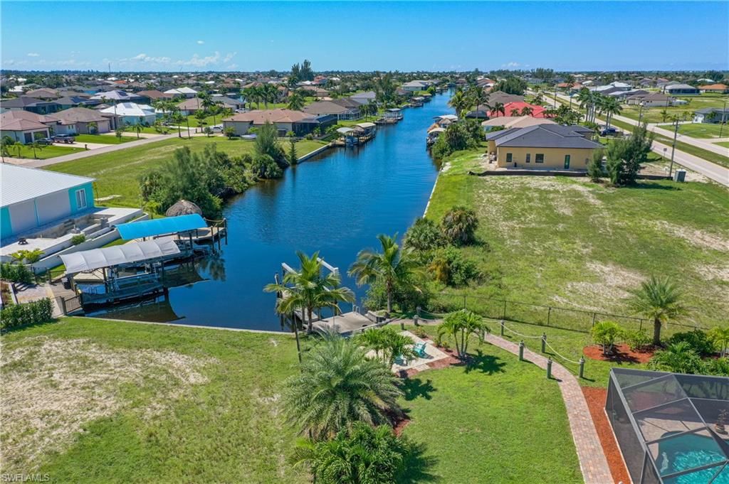 3914 Gulfstream PKWY, Cape Coral, FL 33993