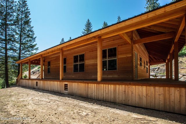 69 Boreal Way, Bonners Ferry, ID 83805