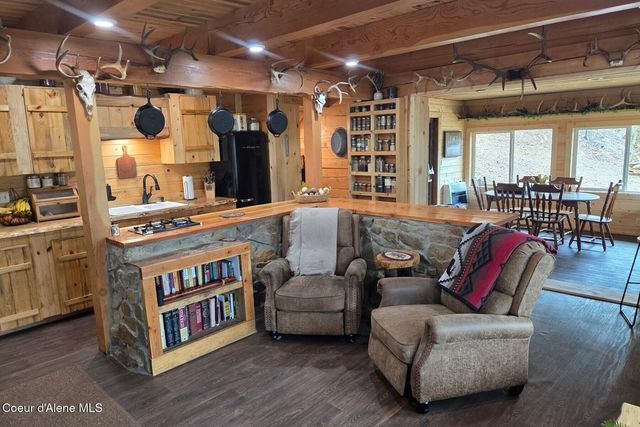 69 Boreal Way, Bonners Ferry, ID 83805