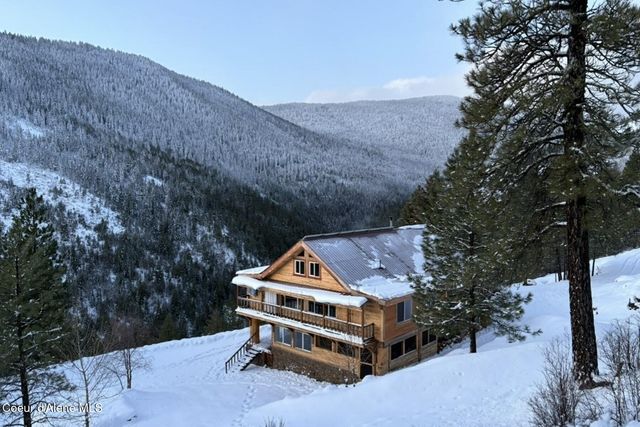 69 Boreal Way, Bonners Ferry, ID 83805