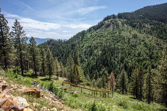 69 Boreal Way, Bonners Ferry, ID 83805