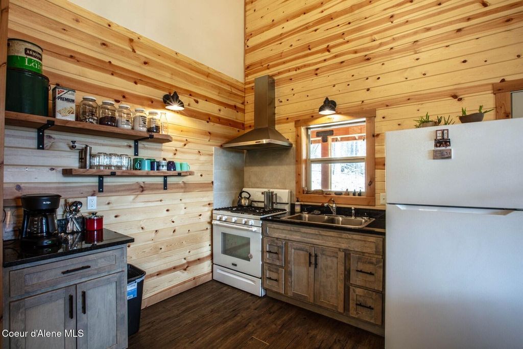 69 Boreal Way, Bonners Ferry, ID 83805 photo 23