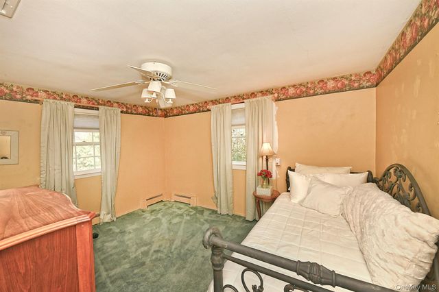 90 E 25th Street, Huntington Station, NY 11746