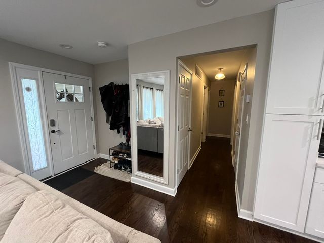 9430 Oriole Drive, Munster, IN 46321