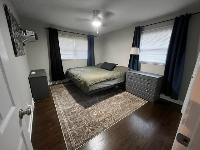 9430 Oriole Drive, Munster, IN 46321