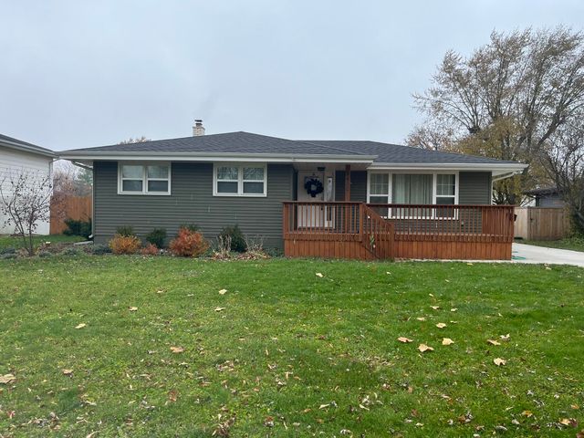 9430 Oriole Drive, Munster, IN 46321