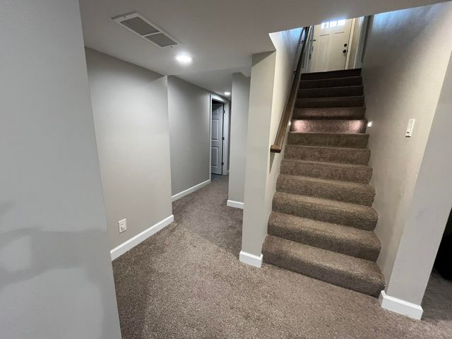 9430 Oriole Drive, Munster, IN 46321