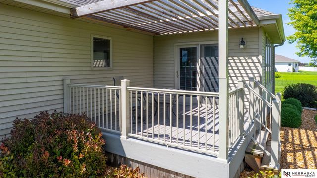 461 S Deer Creek Place, Columbus, NE 68601