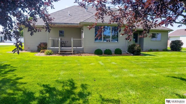 461 S Deer Creek Place, Columbus, NE 68601