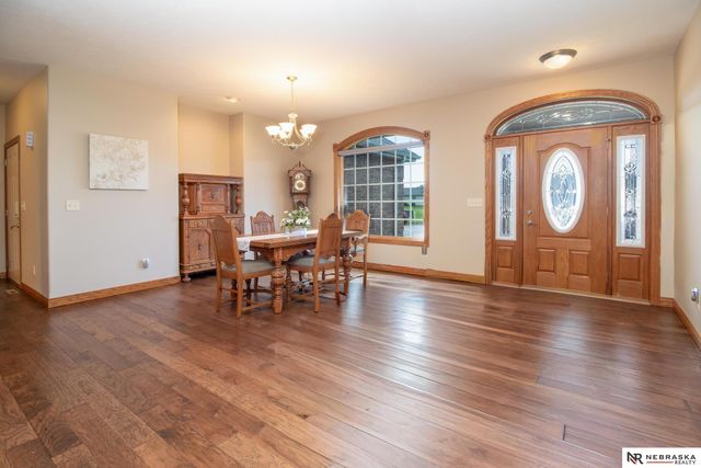 461 S Deer Creek Place, Columbus, NE 68601