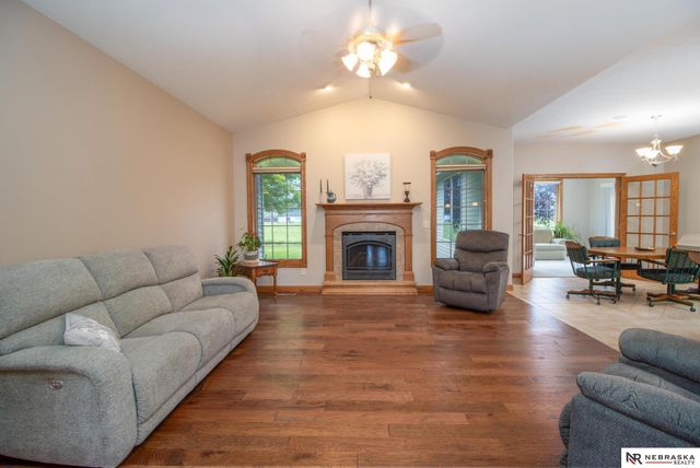 461 S Deer Creek Place, Columbus, NE 68601