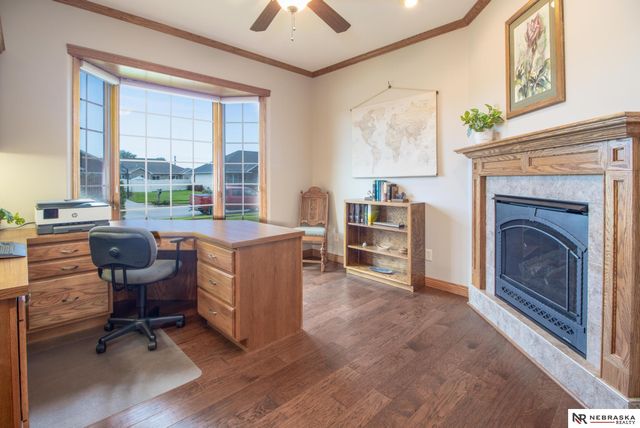 461 S Deer Creek Place, Columbus, NE 68601