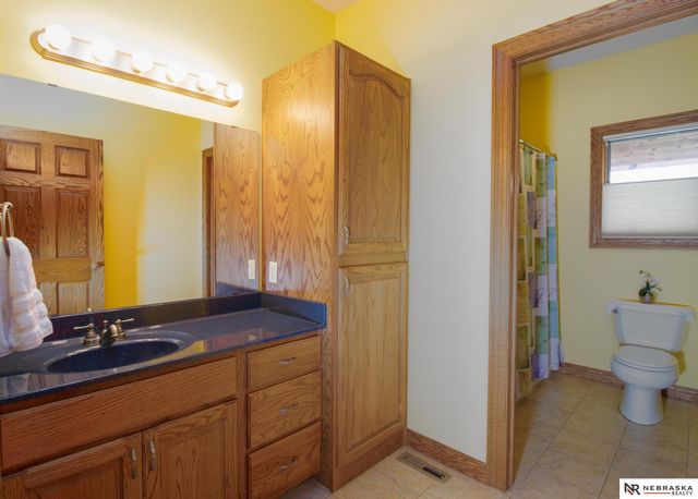 461 S Deer Creek Place, Columbus, NE 68601