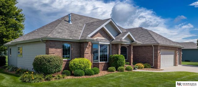 461 S Deer Creek Place, Columbus, NE 68601