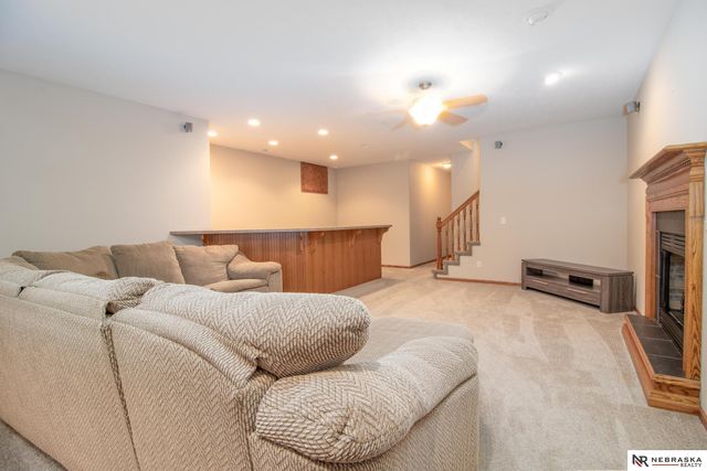461 S Deer Creek Place, Columbus, NE 68601