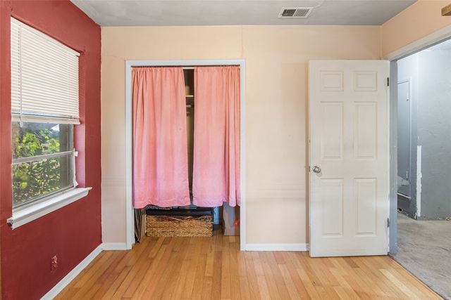 1129 Ridgeview Street, Mesquite, TX 75149