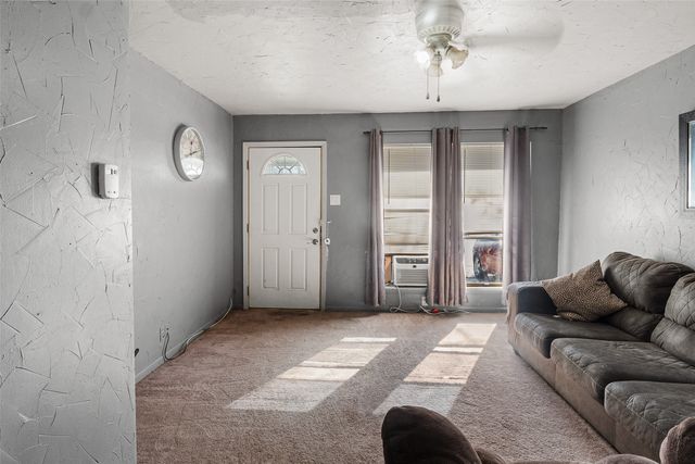 1129 Ridgeview Street, Mesquite, TX 75149