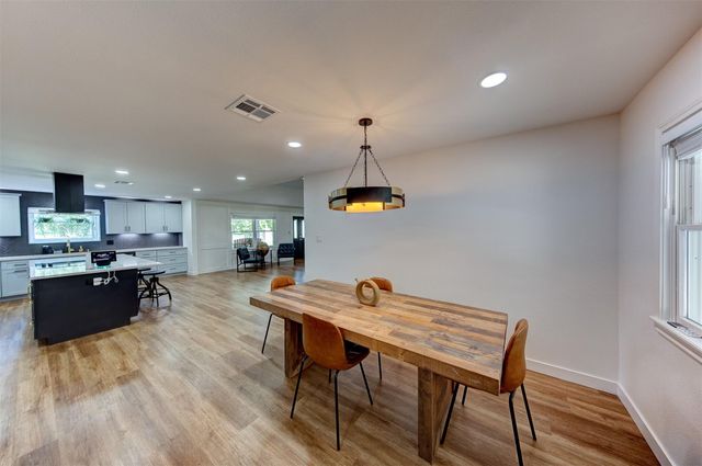 4710 Sylvia Lane, Manvel, TX 77578