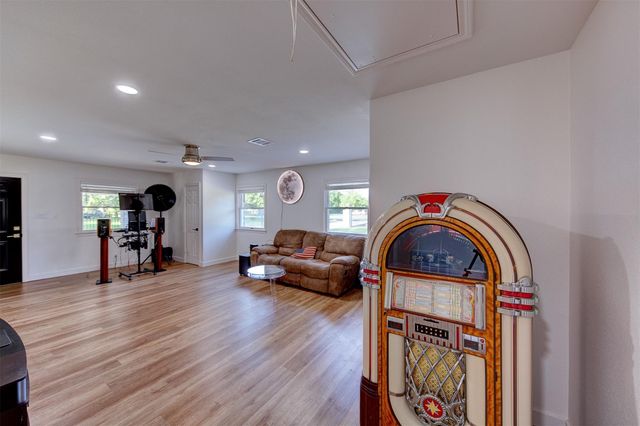 4710 Sylvia Lane, Manvel, TX 77578