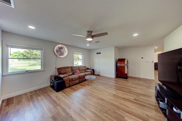 4710 Sylvia Lane, Manvel, TX 77578