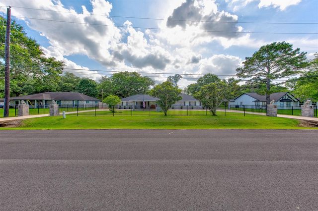 4710 Sylvia Lane, Manvel, TX 77578